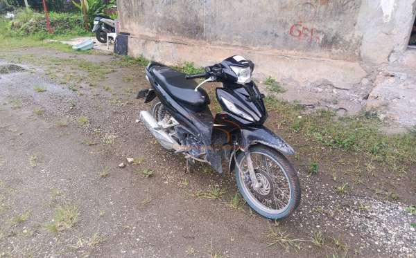HONDA  REVO