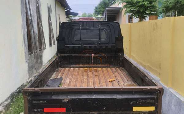 DAIHATSU GRAN MAX PU AC PS 1.5