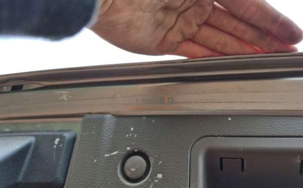 WULING CONFERO 1.5 DB MY (4X2)