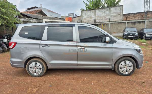 WULING CONFERO 1.5 DB MY (4X2)