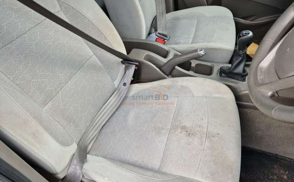 WULING CONFERO 1.5 DB MY (4X2)