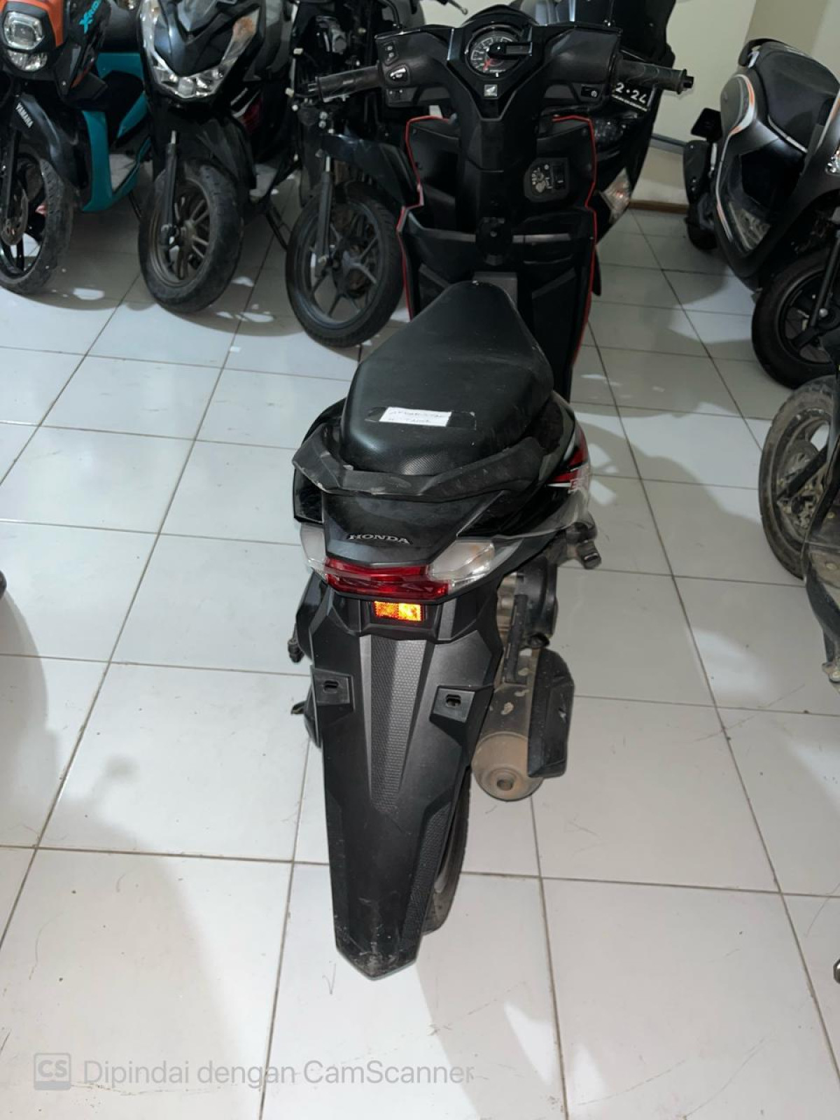 HONDA  BEAT