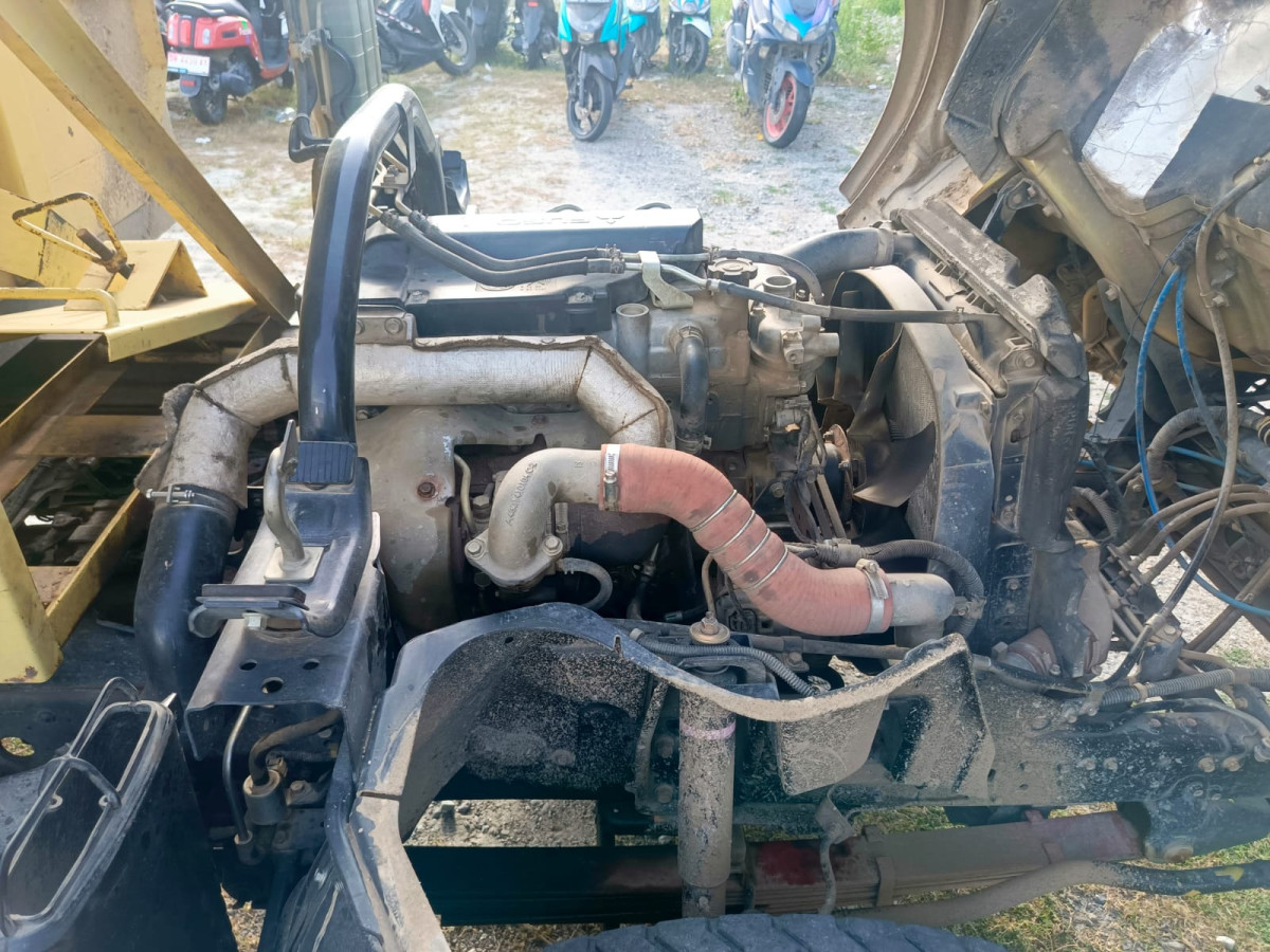 MITSUBISHI  FE  75 SHDX