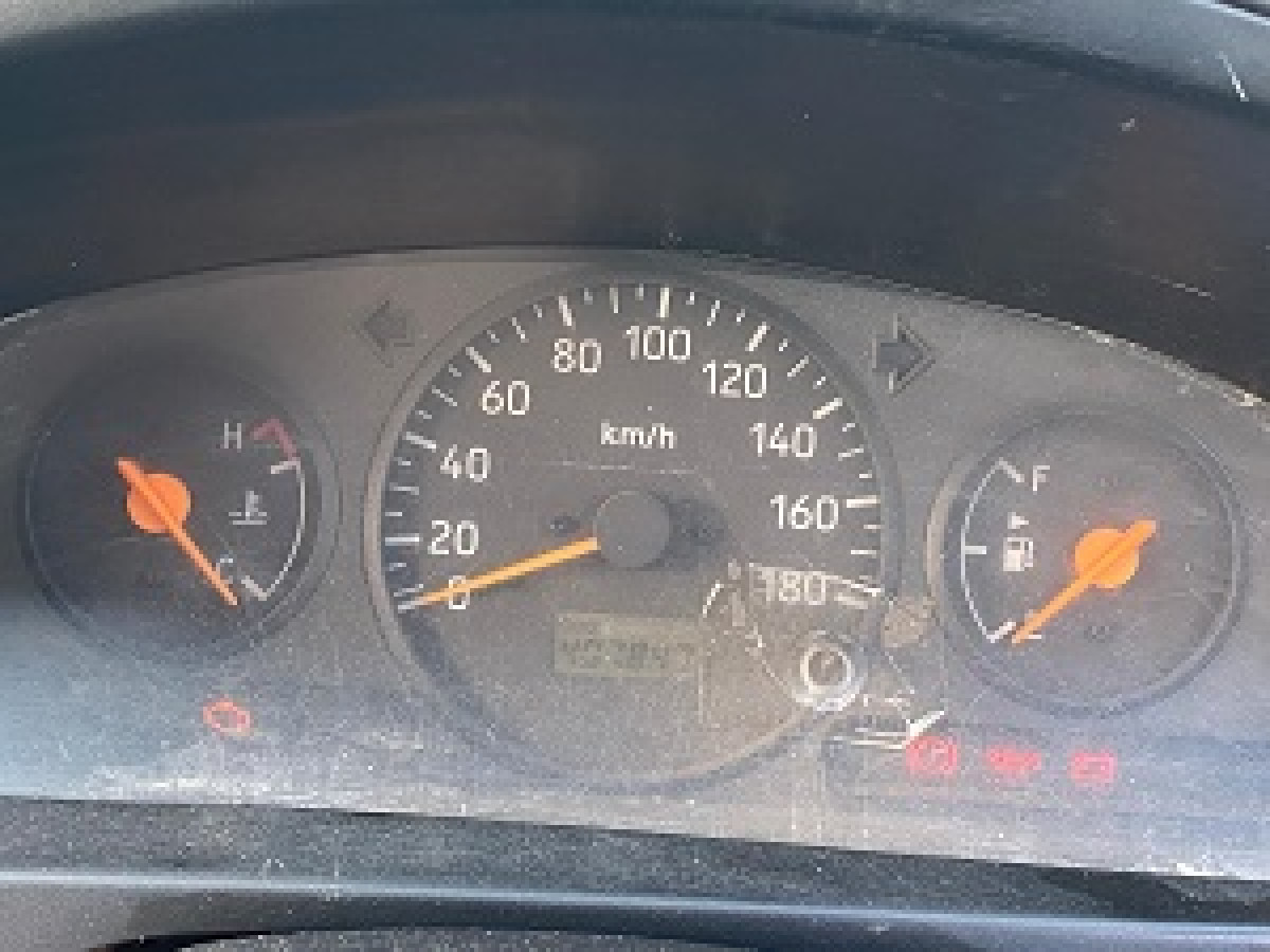 SUZUKI MEGA CARRY  PU