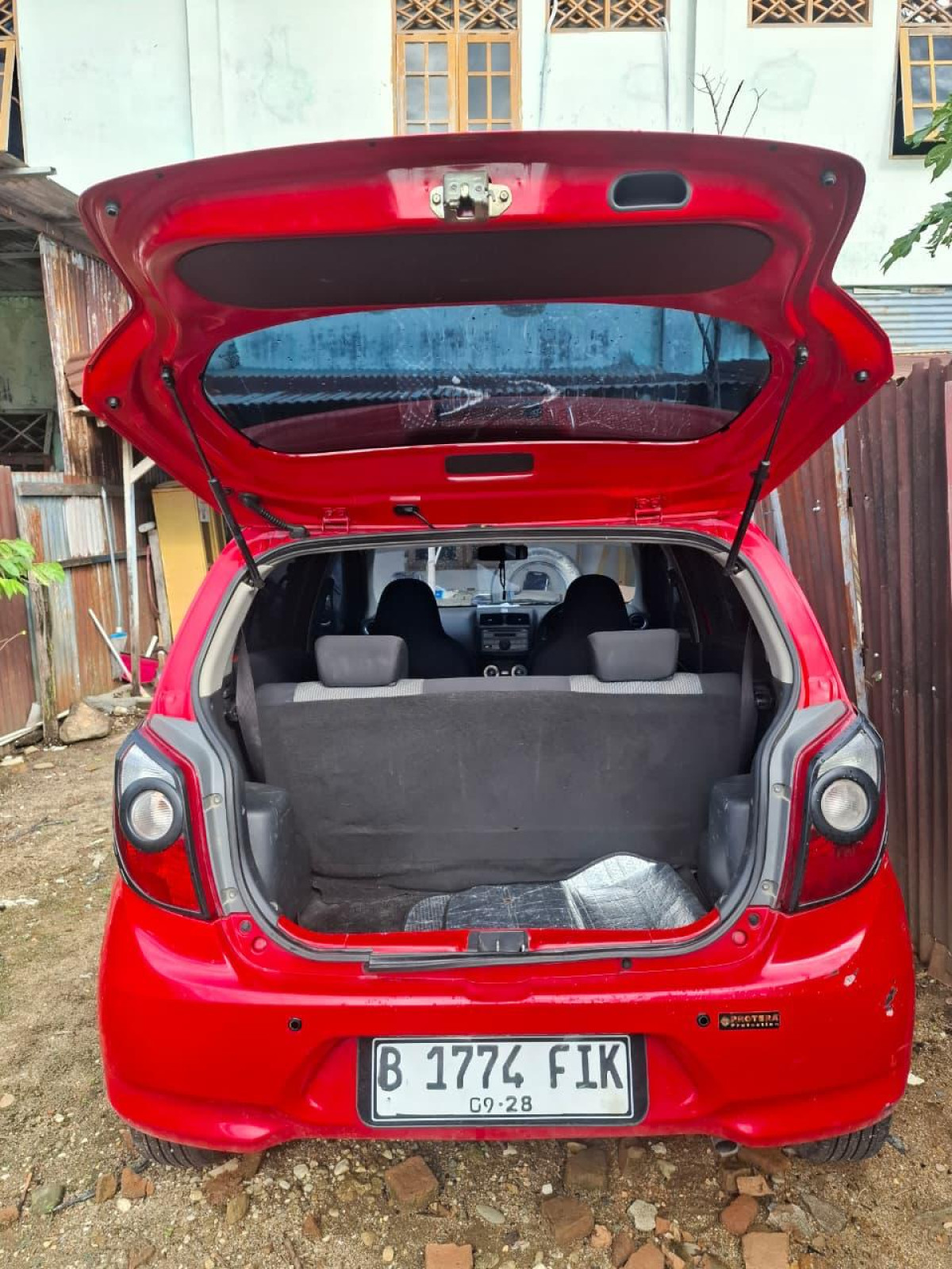 DAIHATSU  AYLA  1.0 X