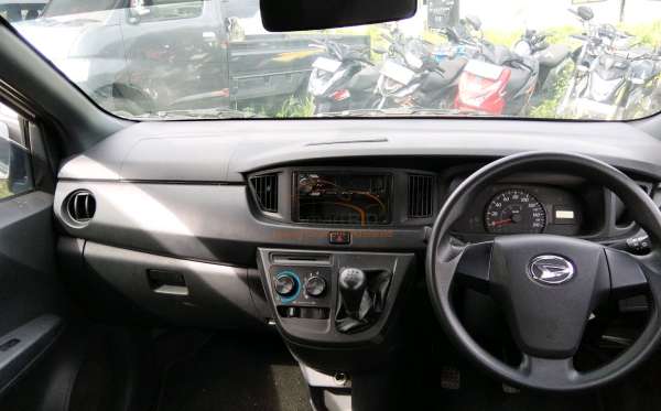 DAIHATSU SIGRA