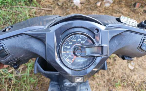 HONDA NEW BEAT SPORTY DELUXE