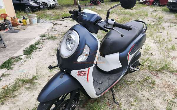 HONDA SCOOPY
