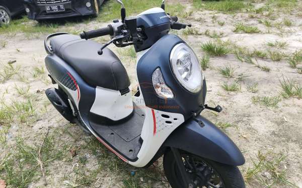 HONDA SCOOPY