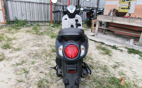 HONDA SCOOPY
