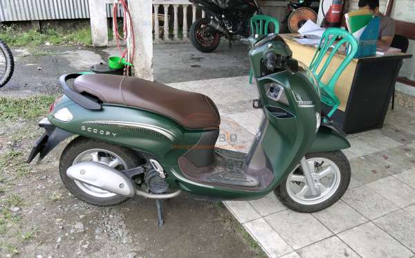 HONDA SCOOPY PRESTIGE