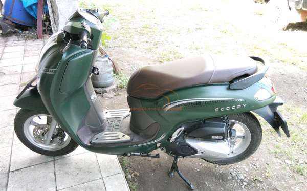 HONDA SCOOPY PRESTIGE
