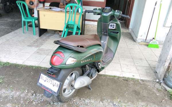 HONDA SCOOPY PRESTIGE