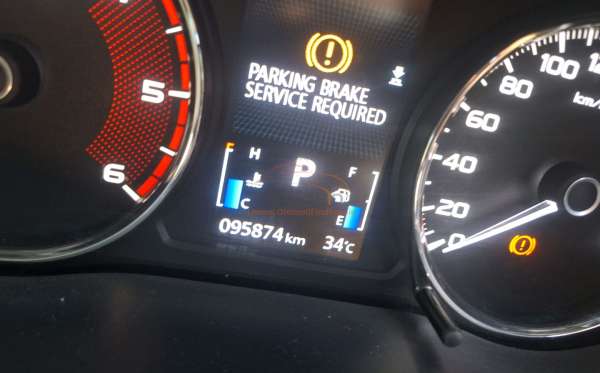 MITSUBISHI PAJERO SPORT DAKAR 2.4 (4x2) AT