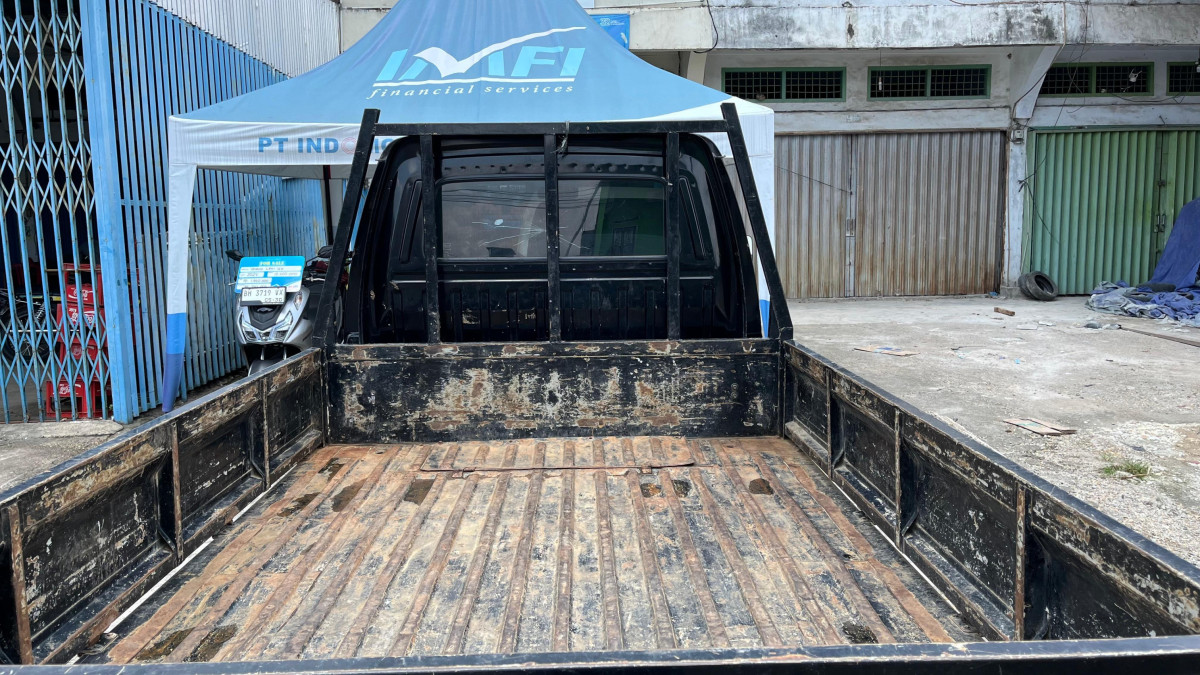 SUZUKI  ST 150  PICK UP