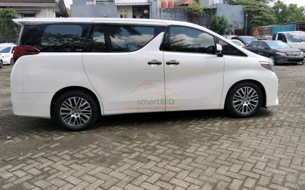 TOYOTA ALPHARD 2.5 G