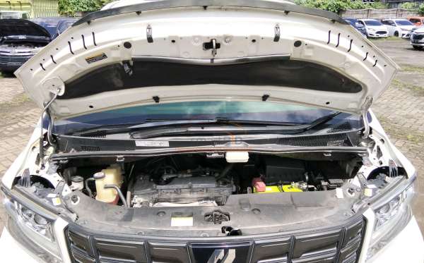 TOYOTA ALPHARD 2.5 G