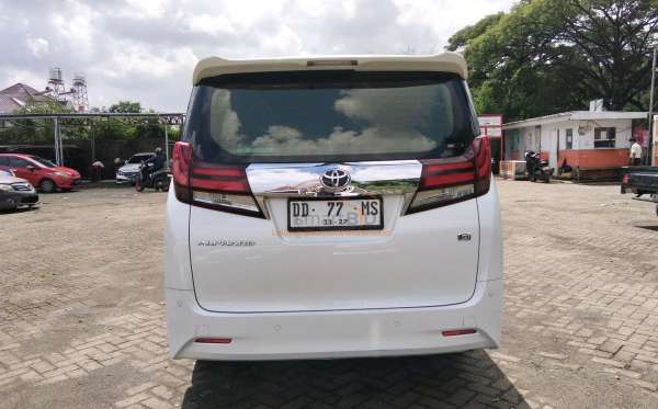 TOYOTA ALPHARD 2.5 G
