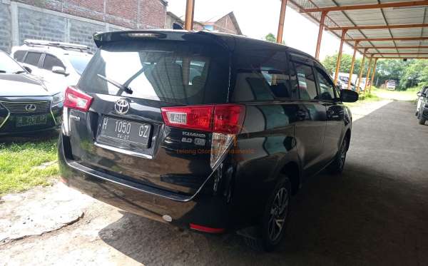 TOYOTA  KIJANG  INNOVA G