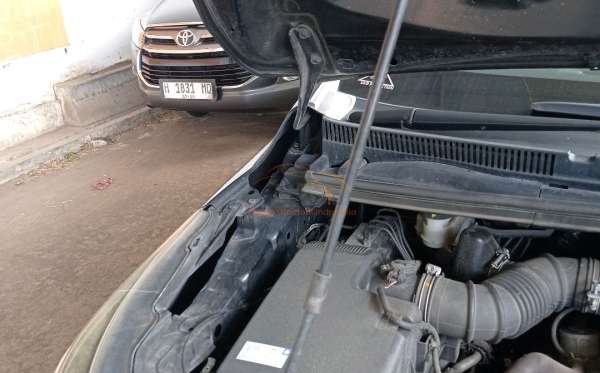 TOYOTA  KIJANG  INNOVA G