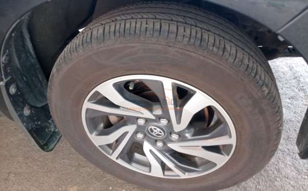 TOYOTA  KIJANG  INNOVA G