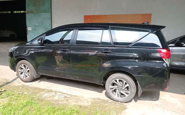 TOYOTA  KIJANG  INNOVA G