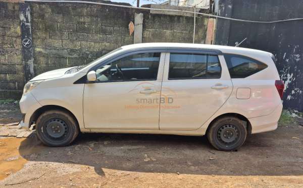 DAIHATSU  SIGRA  1.2 X