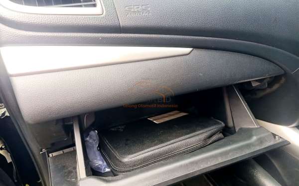 MITSUBISHI PAJERO SPORT 2.5L EXCEED (4X2)