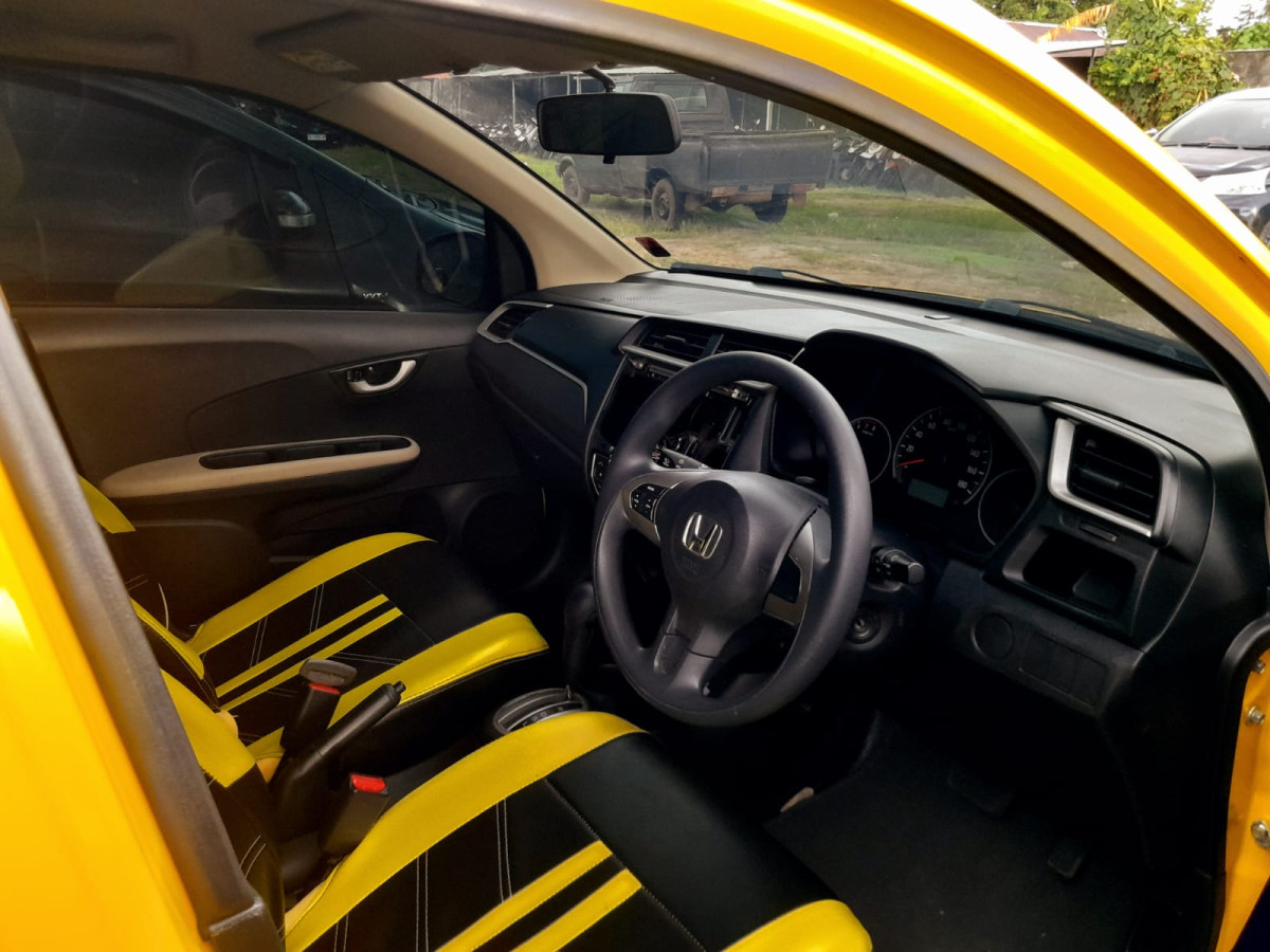 HONDA  BRIO  SATYA 1.2 E