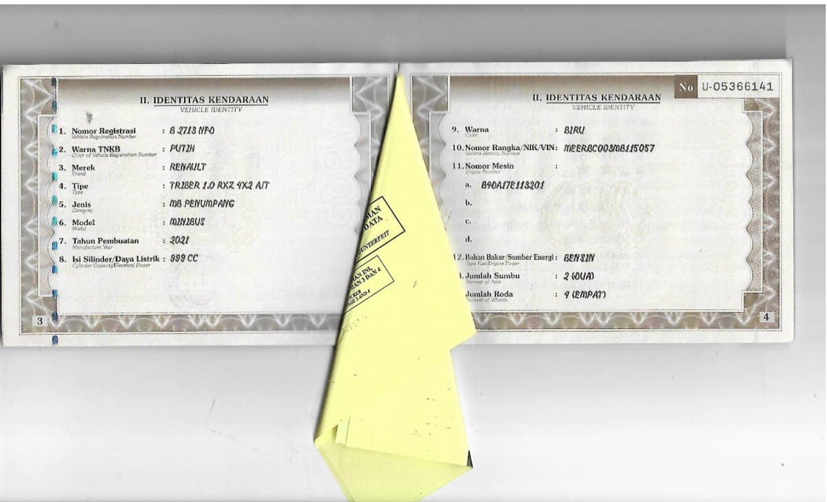 RENAULT  TRIBER 1.0 RXZ  AT