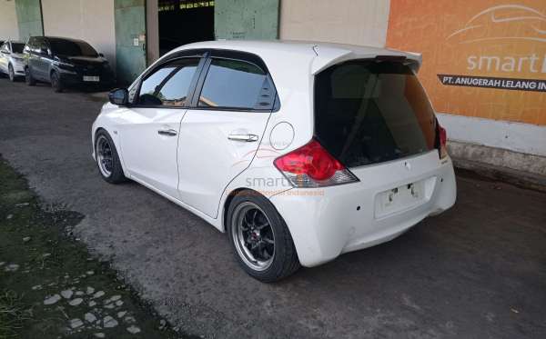 HONDA BRIO