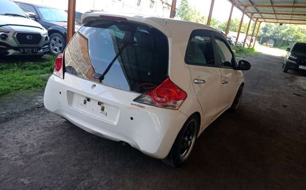 HONDA BRIO