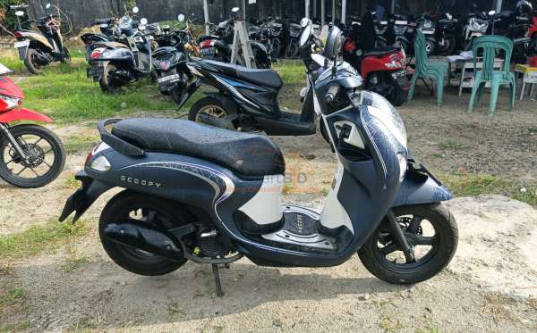 HONDA SCOOPY