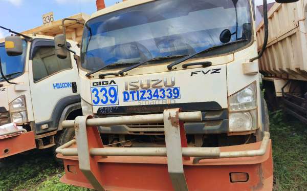 ISUZU  FVZ34 U