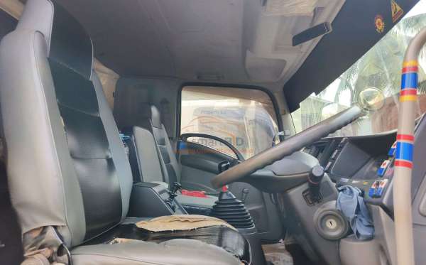 ISUZU  FVZ34 U