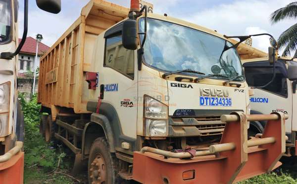 ISUZU  FVZ34 U