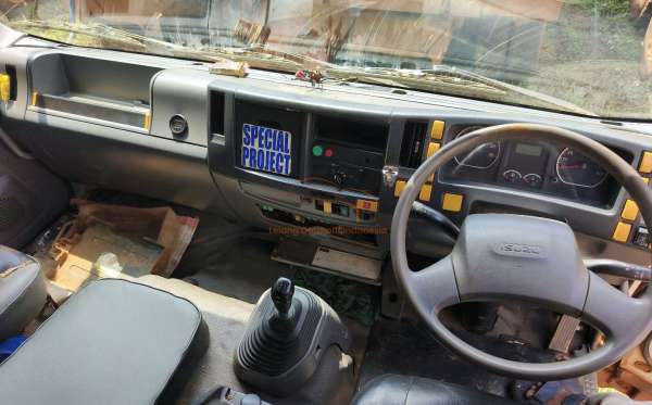 ISUZU  FVZ34 U