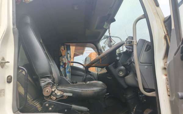 ISUZU  FVZ34 U