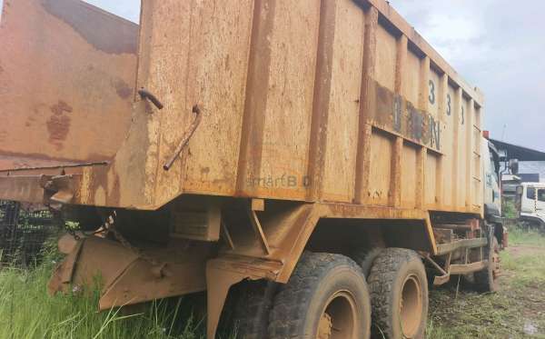 ISUZU  FVZ34 U