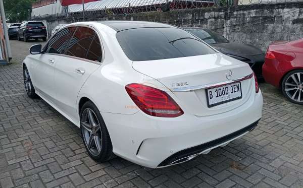 MERCEDES BENZ C250