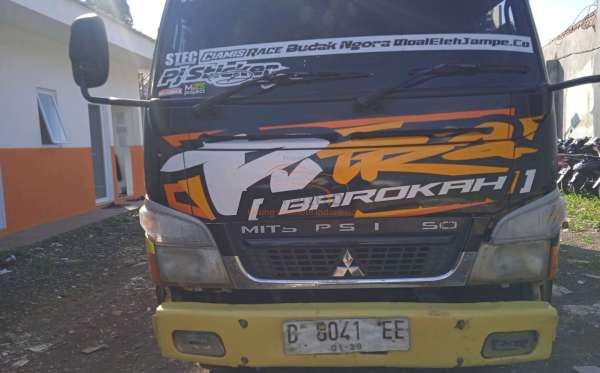 MITSUBISHI COLT DIESEL FE 74