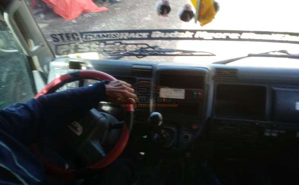 MITSUBISHI COLT DIESEL FE 74