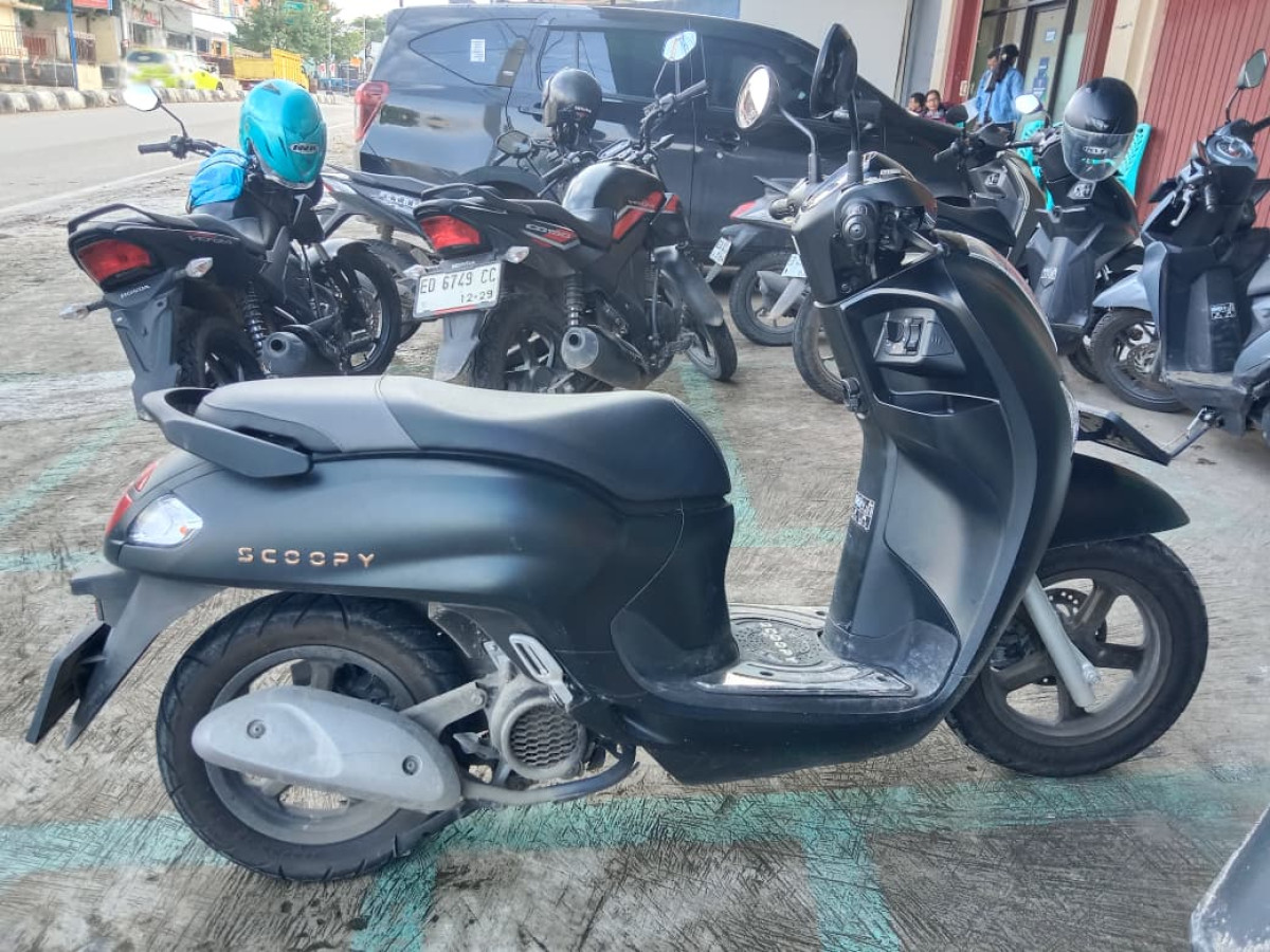 HONDA SCOOPY