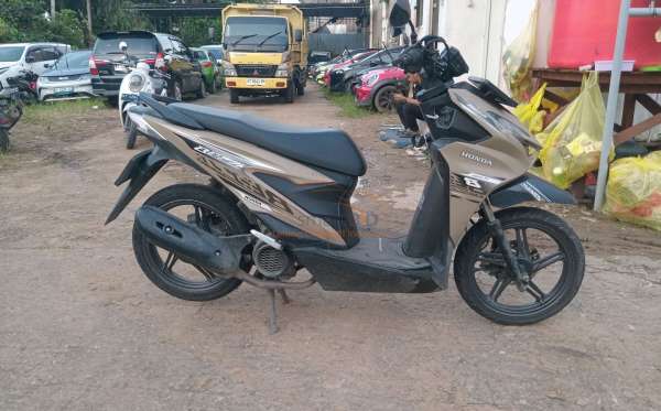 HONDA  BEAT STREET