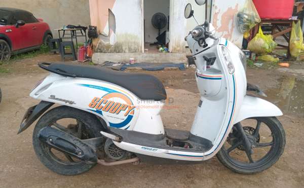 HONDA SCOOPY