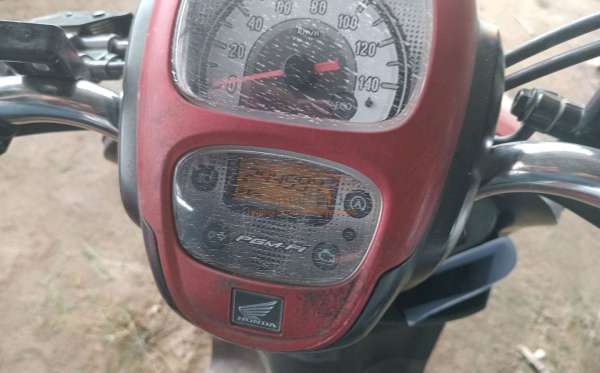 HONDA SCOOPY PRESTIGE