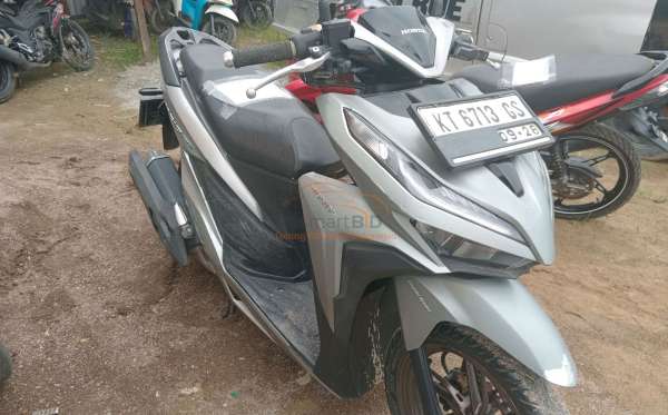 HONDA VARIO 150
