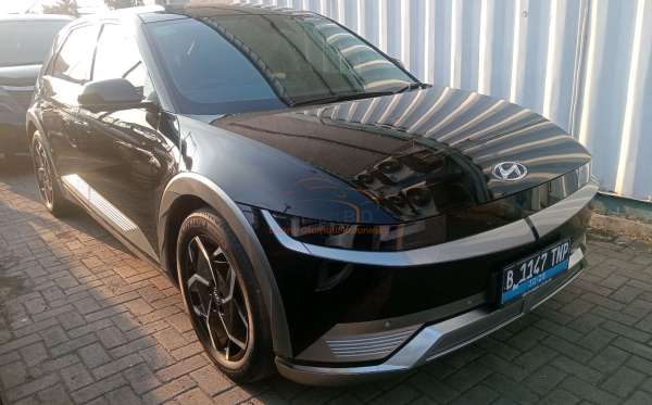 HYUNDAI IONIQ 5 EV SIGNATURE