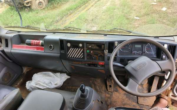 ISUZU  FVZ34 U