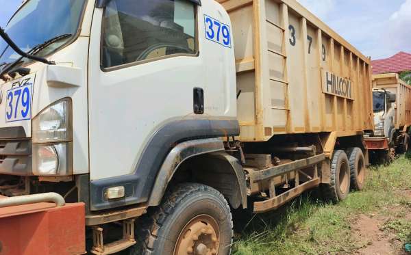 ISUZU  FVZ34 U